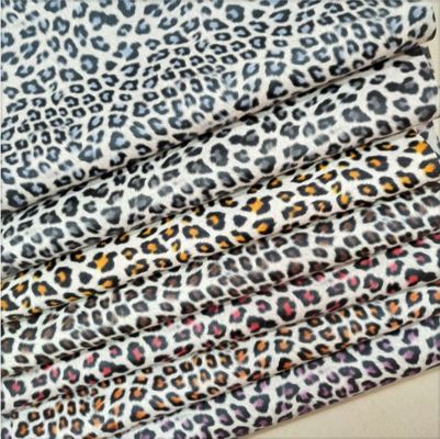 Ingrosso Pvc Leopard Stampato Pelle Artificiale Sintetica per Borsa Notebook Telefono Conchiglia Tavolo Matte di Pelle Fallato