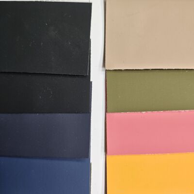 FILMATO DI PELLE MATTA Ampia gamma di imballaggi Prodotti in pelle disponibili in PVC PU e semi-PU per diversi usi industriali
