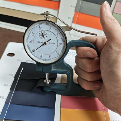 FILMATO DI PELLE MATTA Ampia gamma di imballaggi Prodotti in pelle disponibili in PVC PU e semi-PU per diversi usi industriali