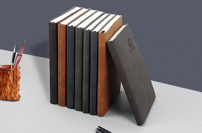 Pelle sintetica artificiale con grana coccodrillo in PVC per portafogli, scatole, scarpe, quaderni, tessuto in finta pelle 12